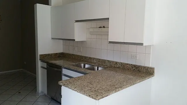 1705 Chesapeake Ln #5 — Photo 3