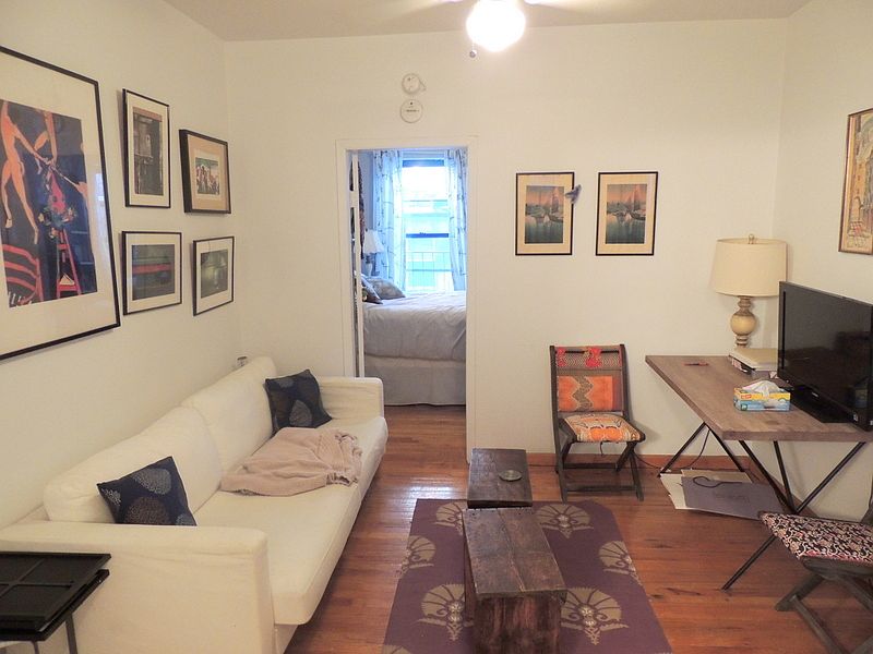 1st image of 188 Orchard St APT 8