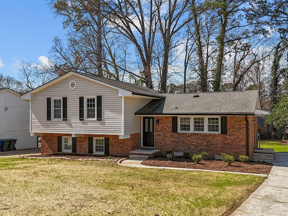 1st image of 3521 Huntleigh Dr