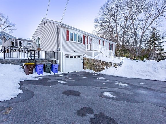 3rd image of 95 Hiatt St