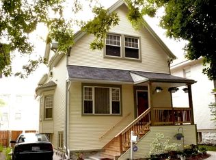 127 N Taylor Ave, Oak Park, IL 60302