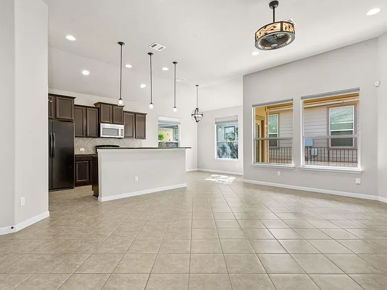 12508 Jen Ln — Photo 4