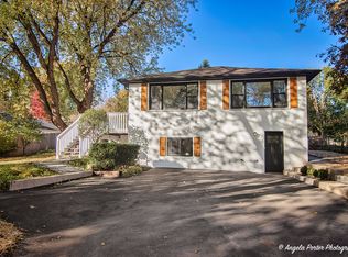 23576 N Overhill Dr, Lake Zurich, IL 60047