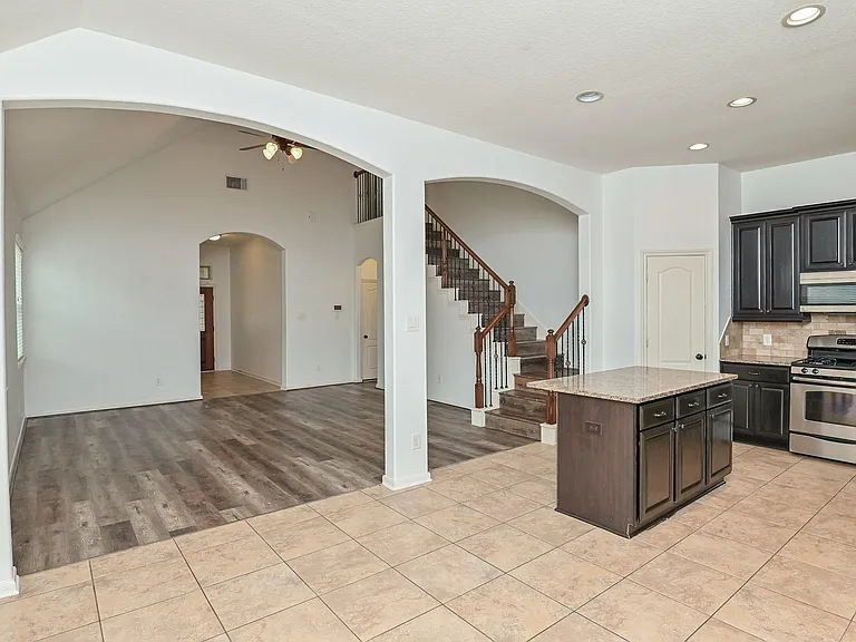 6026 Baileys Run Ln — Photo 14