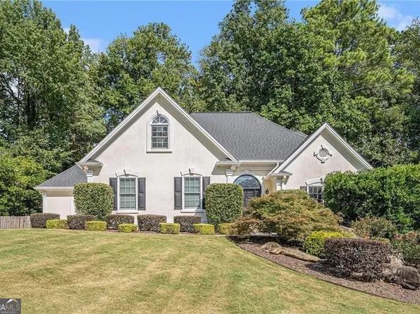 565 Leather Hinge Trl, Roswell, GA 30075