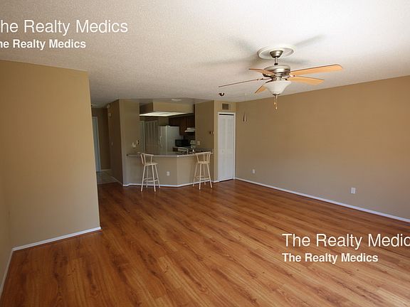 5th image of 4919 Walden Cir