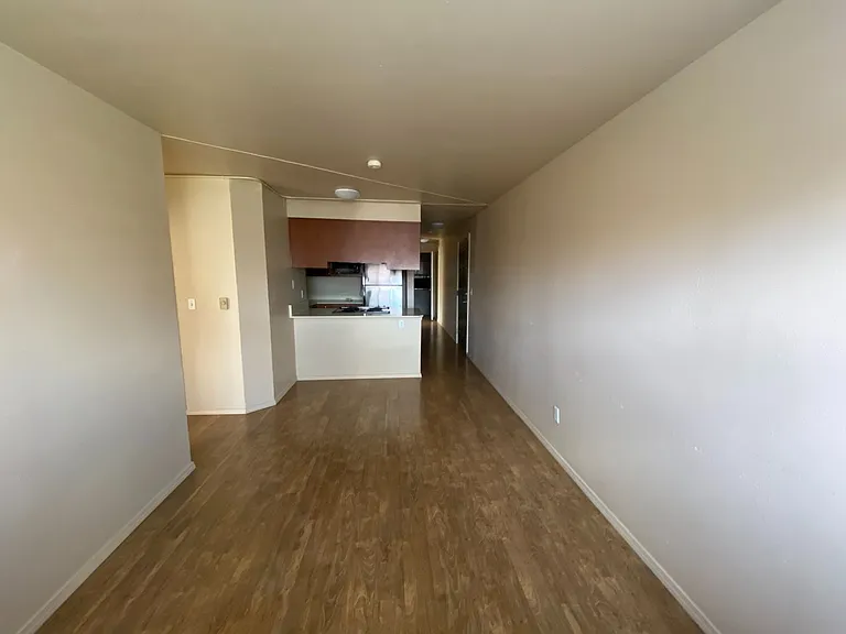 1519 NE 50th St — Photo 55