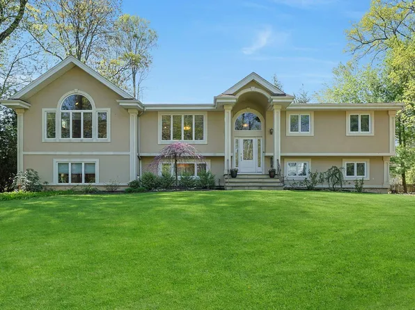 16 Old Brick Road, New City, NY 10956