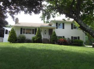 140 Central Ave, Johnston, RI 02919