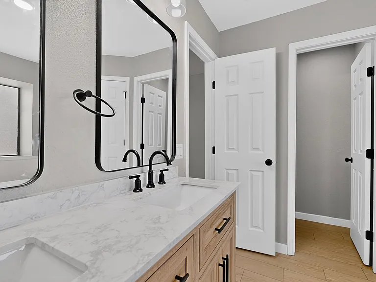 620 Stoneybrook Dr — Photo 11