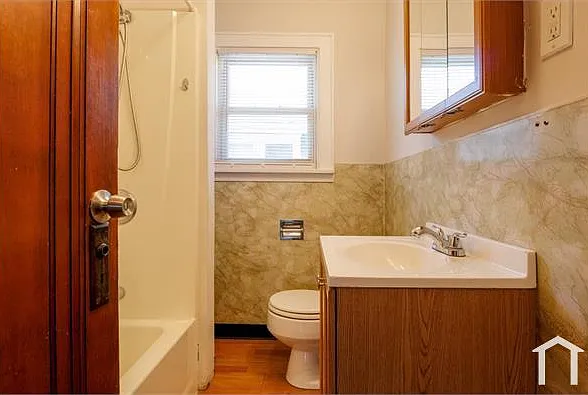 3 bed, $1,150 — Photo 3