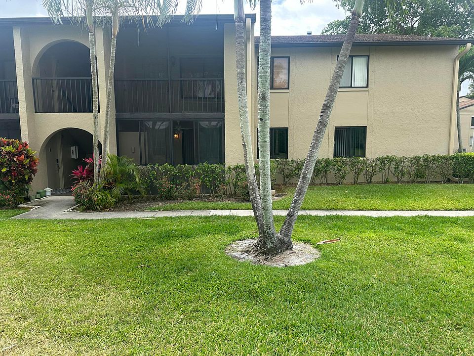 1st image of 519 Shady Pine Way #B1