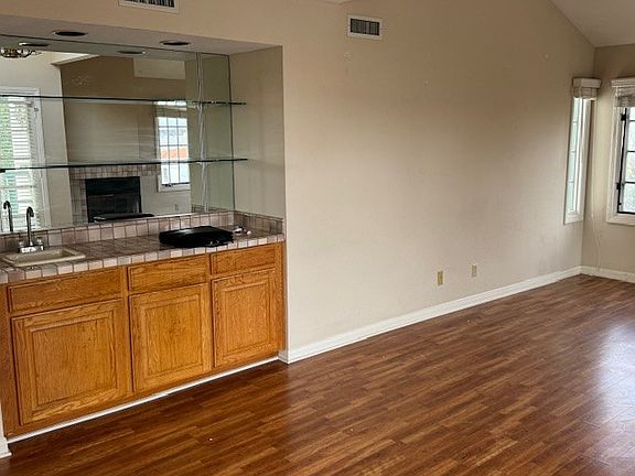 5th image of 1268-1270 Locust St #1272