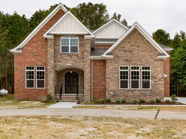 Bellview Plan, Build On Your Lot in Suffolk