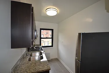 Rented by Silverstein Collection LLC 