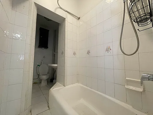 Rented by J Misrahi Realty Corp | media 7