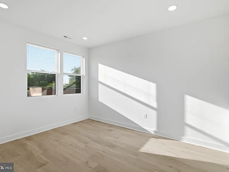 2322 N 5th St #2 — Photo 2
