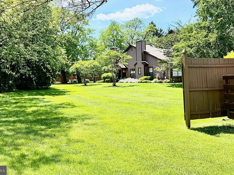 37 Gallo Ct — Photo 25