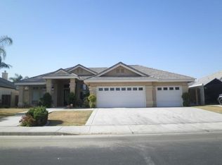 11712 Andretti Ave, Bakersfield, CA 93312