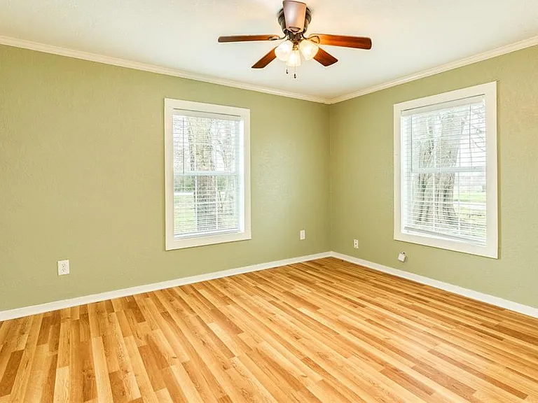 2408 Shanks Rd — Photo 13