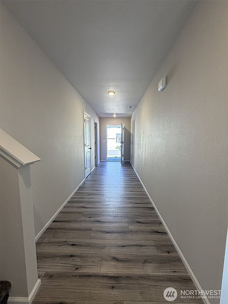 3rd image of 180 NE Olympic Ridge
