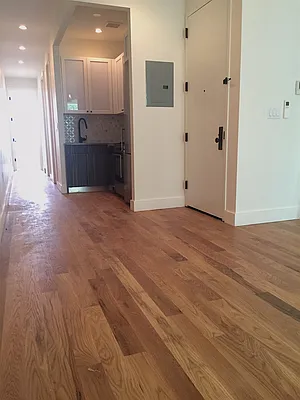 Rented by P Management | media 29