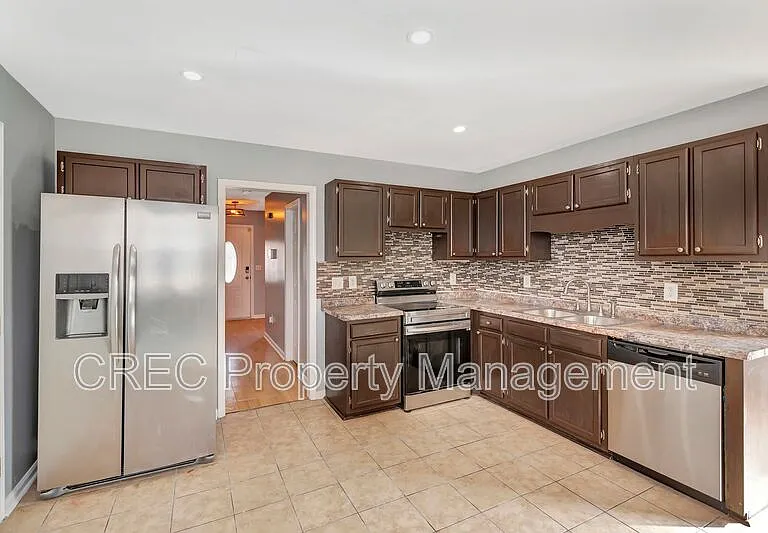 3019 Woodington Pl — Photo 8
