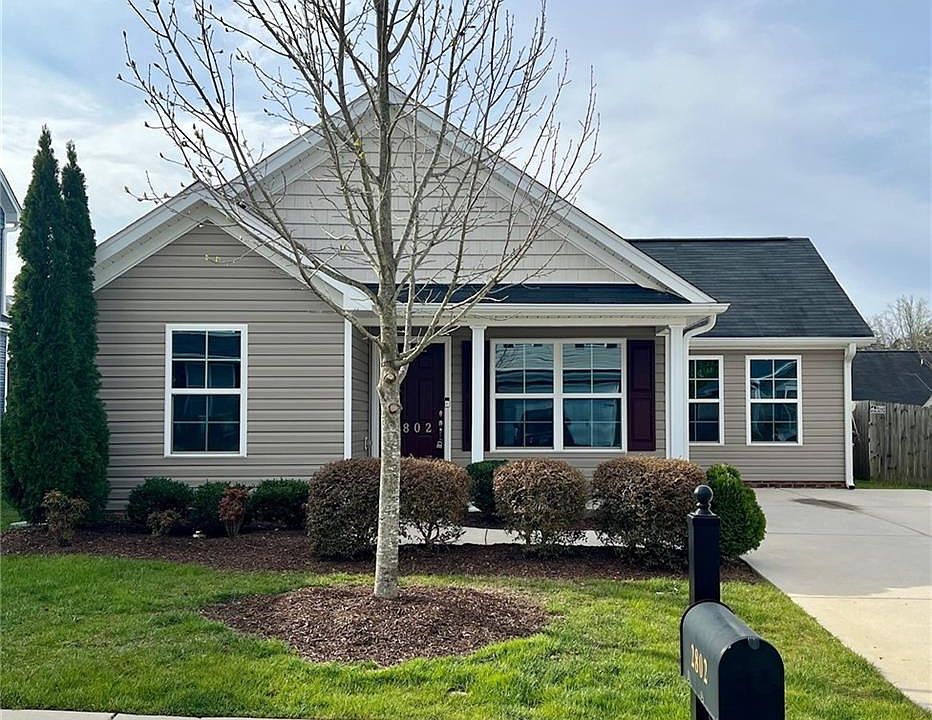 1st image of 2802 Wild Poplar Way