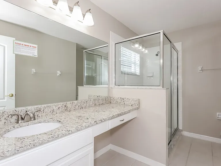 7002 Crown Lake Dr — Photo 9