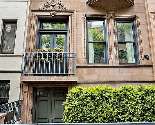 2nd image of 248 W 71st St