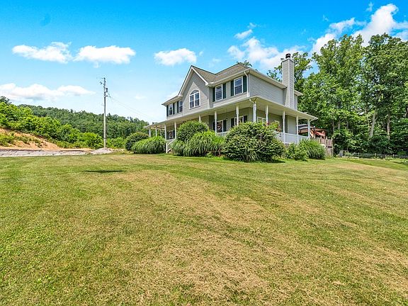 2nd image of 424 Beech Creek Hollow Rd