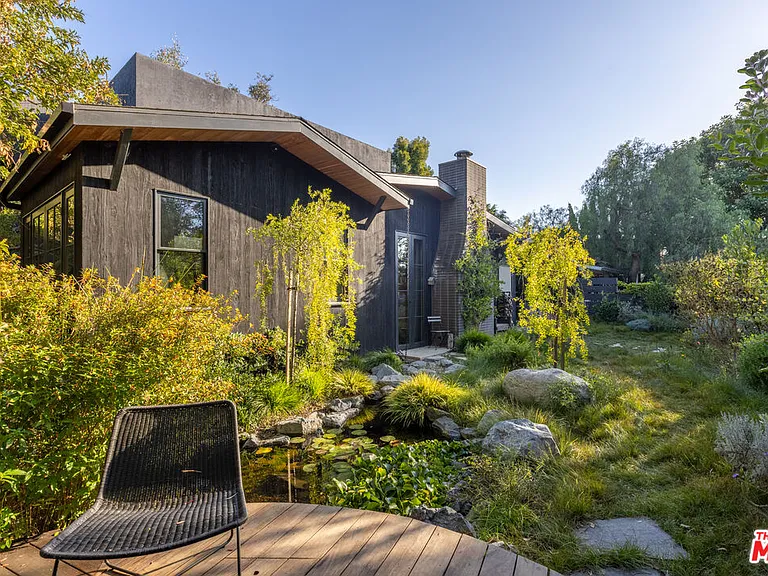 746 Marco Pl — Photo 11