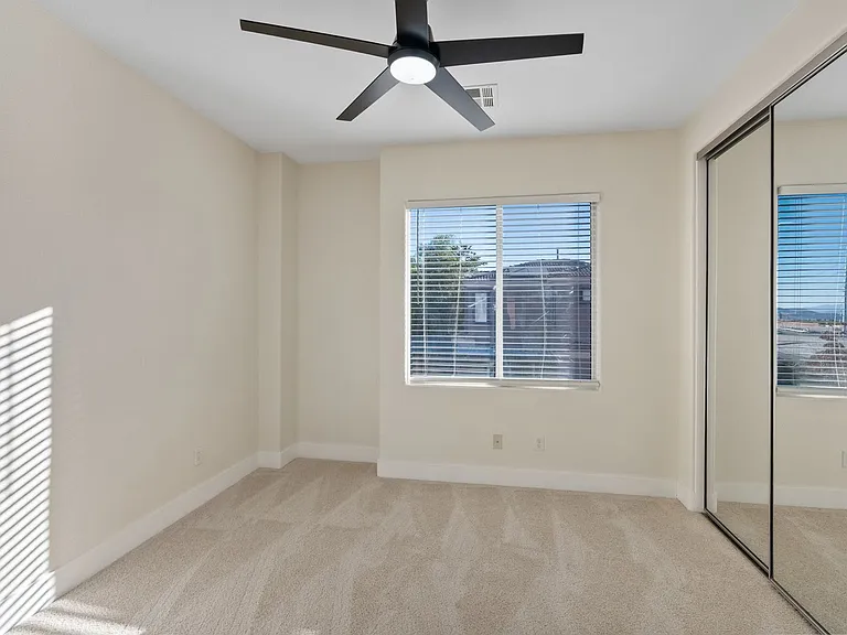 2334 Malaga Peak St — Photo 22
