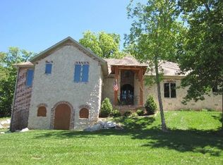 1669 W Caleb Ct, Springfield, MO 65810