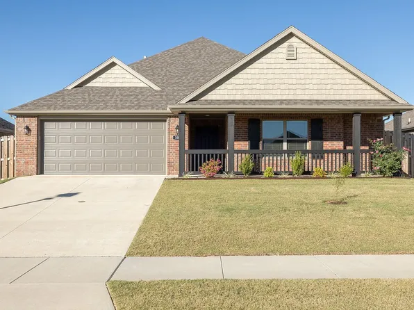 303 S Coventry Ave, Farmington, AR 72730