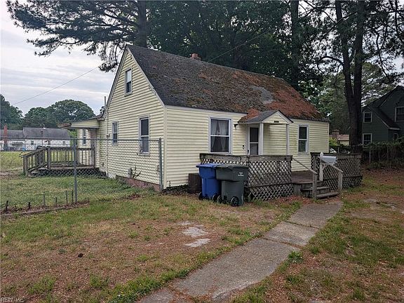 3rd image of 5177 Windermere Ave