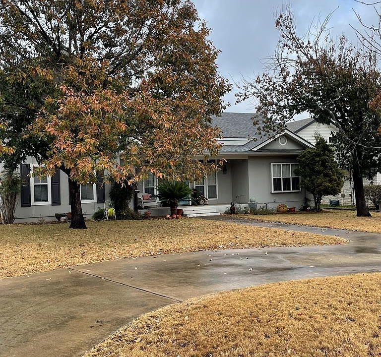 1st image of 2400 Birkdale Ln