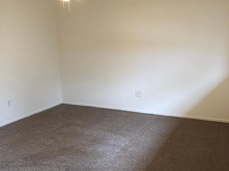 167 S Malena Dr #C — Photo 17