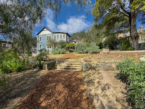 4th image of 201 HAWTHORNE Avenue
