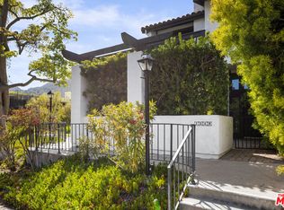 1549 Palisades Dr, Pacific Palisades, CA 90272