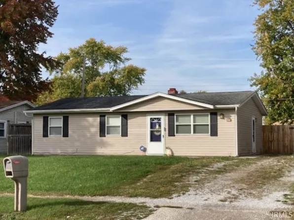 5501 Menomonee Dr, Kokomo, IN 46902