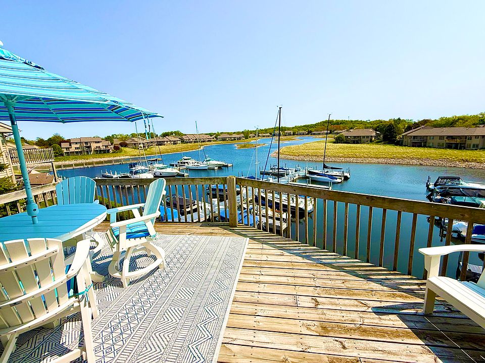 1st image of 3633 Marina View Point