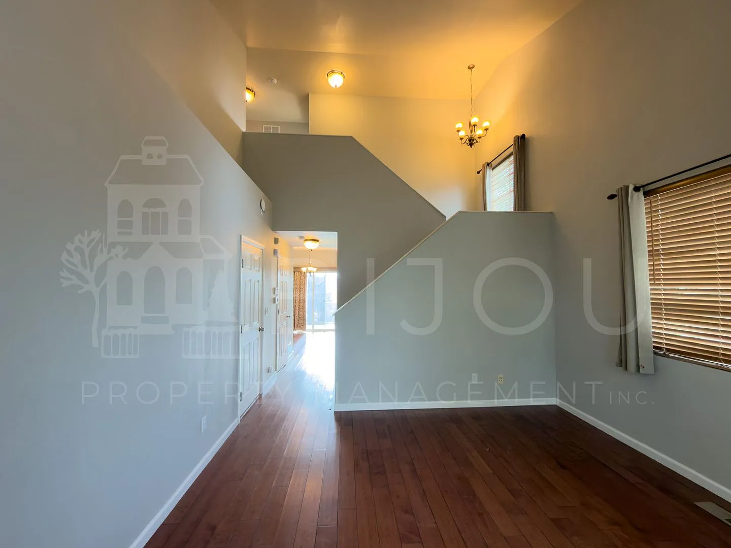 Springs Ranch Home — Photo 2