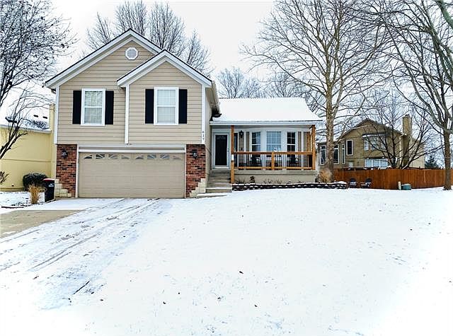 1st image of 617 SE Sumpter Dr