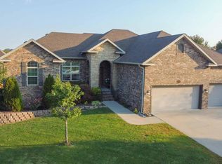 4535 E Fox Run Dr, Springfield, MO 65802