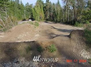 1215 Tiedman Rd SW, Lakebay, WA 98349