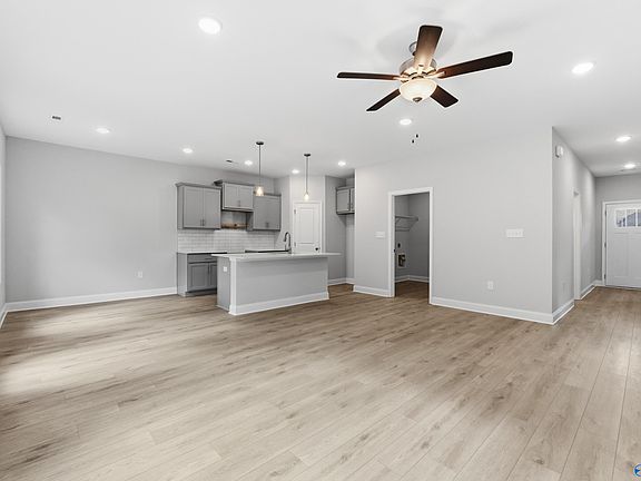 5th image of 3709 Jaguar Way NW
