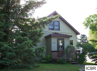 401 4th St, Nashwauk, MN 55769