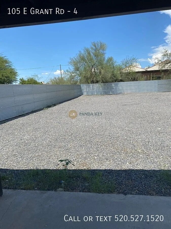 Studio, 250 sqft, $575 — Photo 3