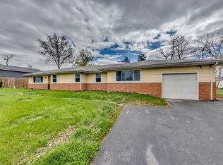 10552 Lackland Rd, Saint Louis, MO 63114